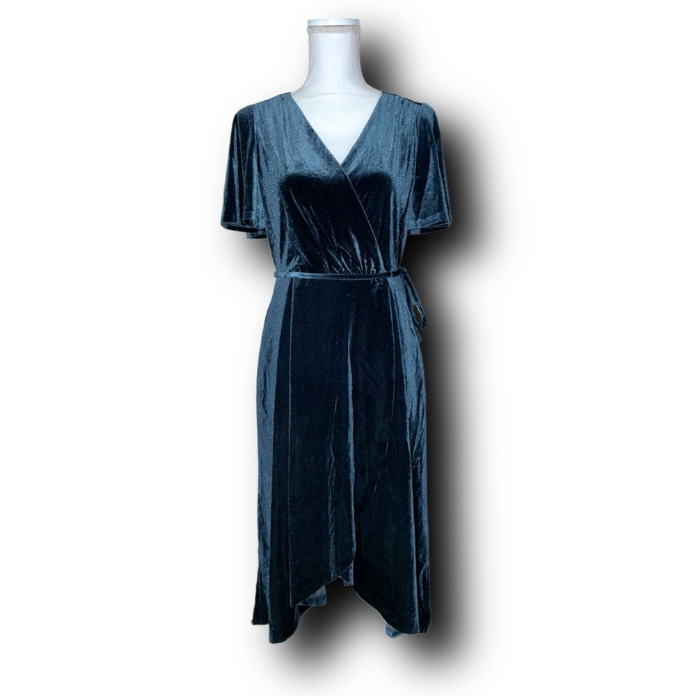 Vince Camuto Peacock Flutter Sleeve Velvet Wrap Midi Dress Hollywood Regency